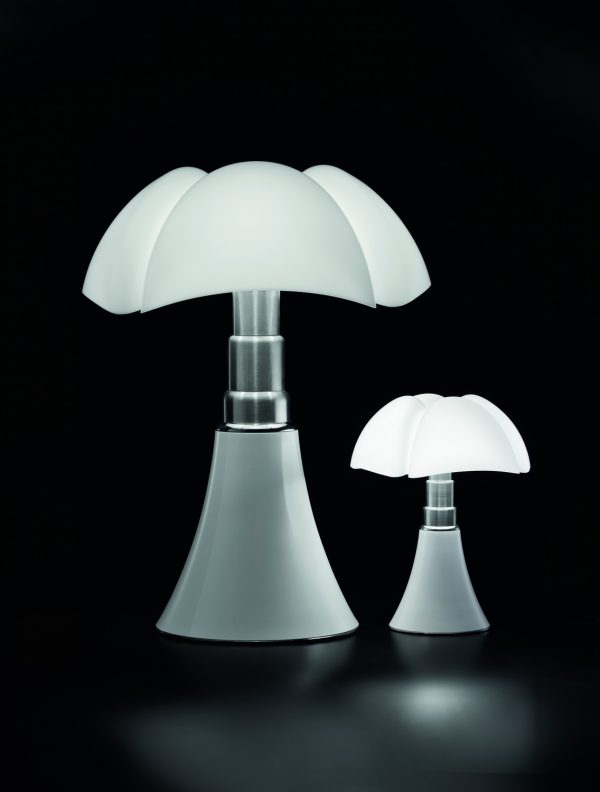 PIPISTRELLO Martinelli luce Elegante klassiker Designer Wohnzimmerlampe - Tischleuchte - Sideboardleuchte Gae Aulenti mini | 620-J_MINIPIPISTRELLO_1