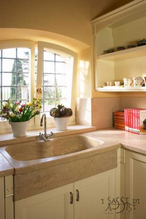 Arbeitsplatten und Spülen