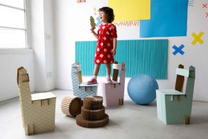 03-A4Adesign - single-for-kids ph-Martino-Lunghi Kartonmöbel aus pappe, karton kinderstuhl