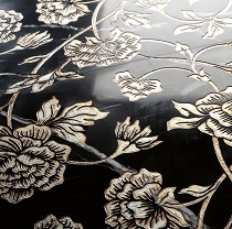 Part_rinascimento_nero_marquina_argento_40x40-arezia-srl