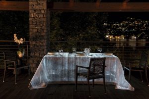 TABLECLOTH – Led beleuchtete Tischdecke Tischläufer Tischwäsche stimmungsvollen Hingucker