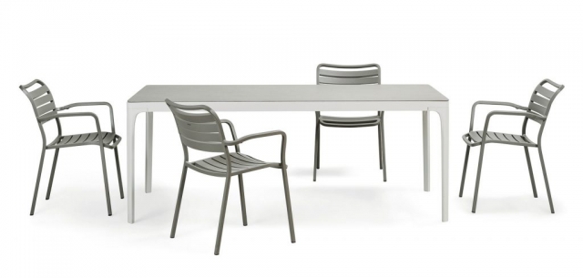 Play-Metalltische-ethimo-outdoor