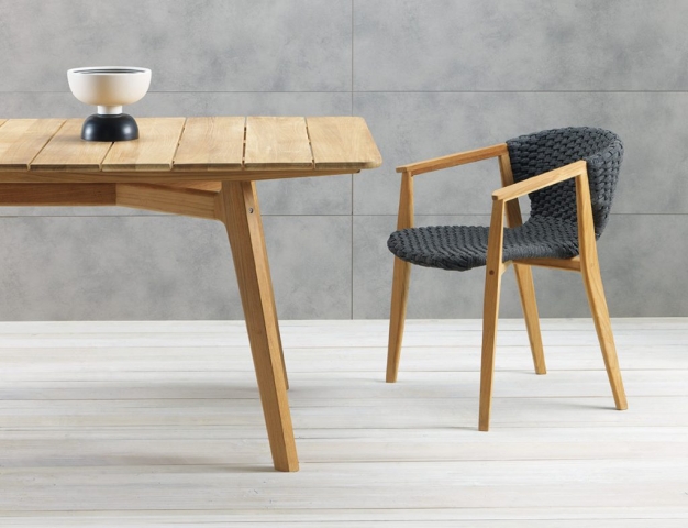 Tische-Stühle-knit-outdoor-kollektion-ethimo