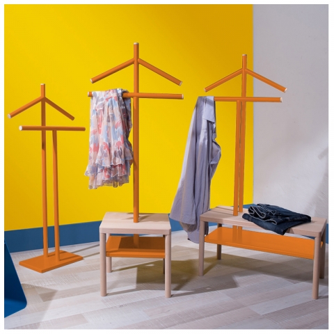 James-Multifunktionaler-Kleiderbügel-officinanove