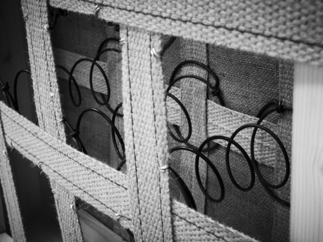 handgefertigte Produktion von Betten und Sofas von d3co