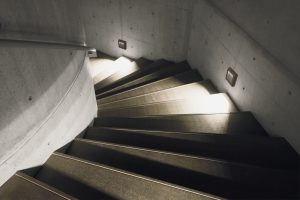 Koi-110-Treppenbeleuchtung-Wandleuchten-lombardo-srl - wegweiser