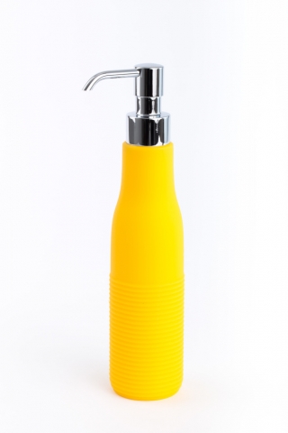 regina-di-bolle-badezimmerspender-geelli