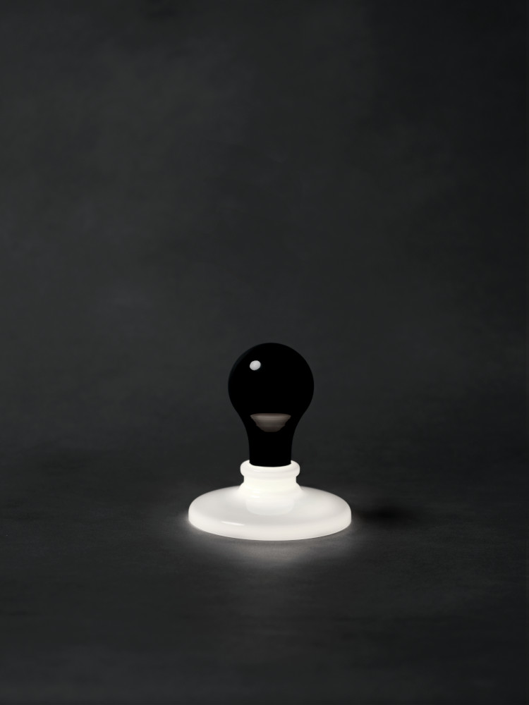 White-Light-und-Black-Light-von-James-Wines-für-Foscarini | White-Light-und-Black-Light-von-James-Wines-für-Foscarini-5