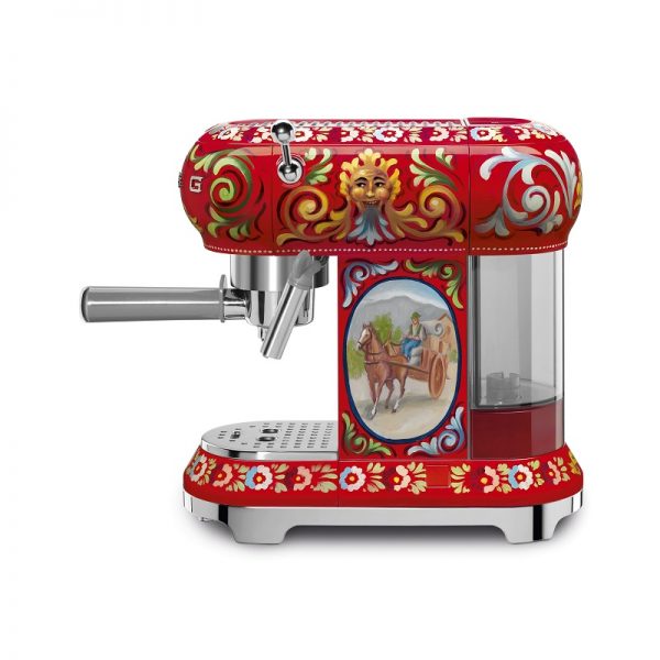 SMEG-Dolce-Gabbana-Espresso-maschine-2