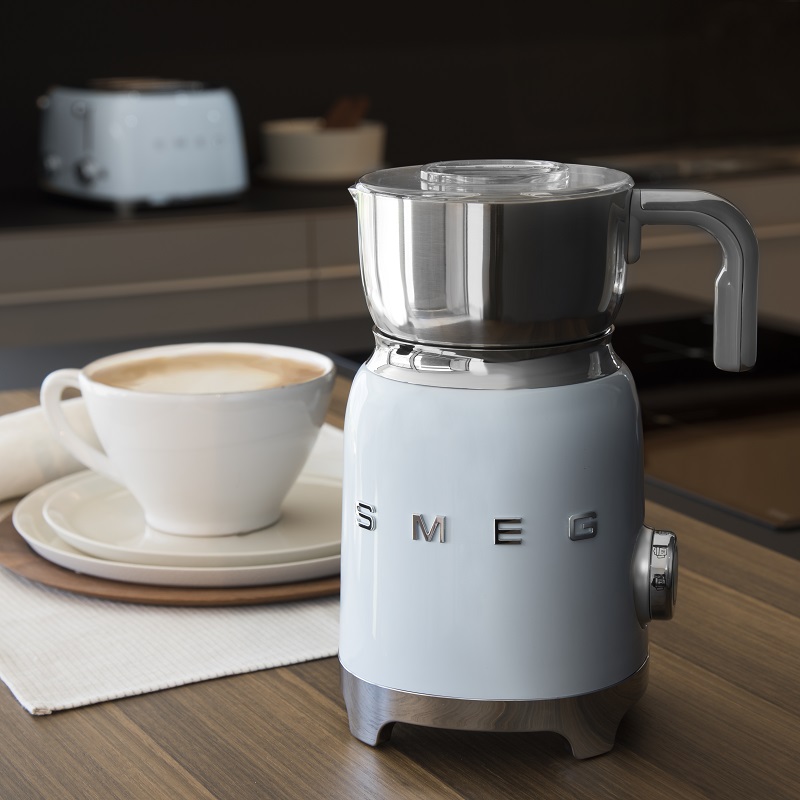 smeg Retro-Style Milchaufschäumer 2