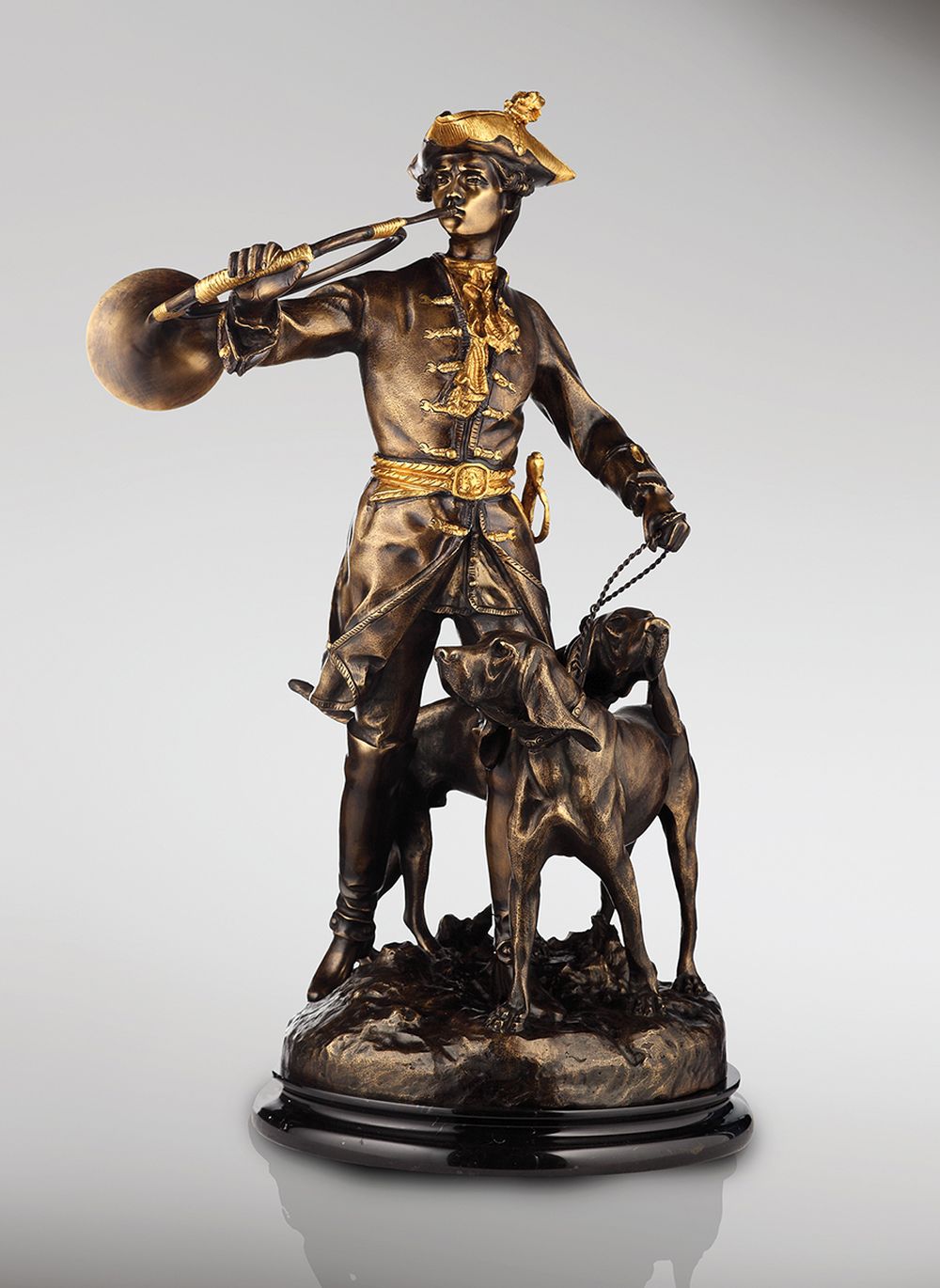 DIE_JAGD_klassische_bronzefiguren_menschfiguren_zweifarbige_bronzepatina_Kunsthandwerke | Fonderie_Artistiche_Ruocco_DIE_JAGD_klassische_bronzefiguren_menschfiguren_zweifarbige_bronzepatina_Kunsthandwerke