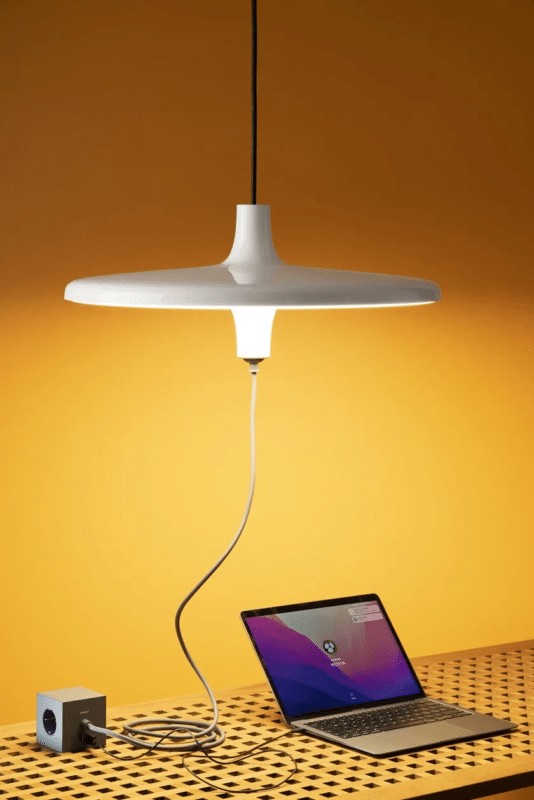 | avro-martinelli-luce-pendel-homeoffice-mit-strom-stecker-6-1
